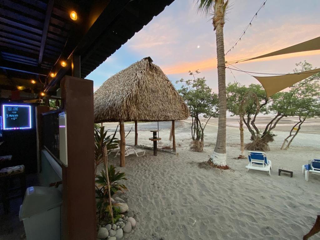 San Carlos Surf Resort & Eco Lodge Esterno foto